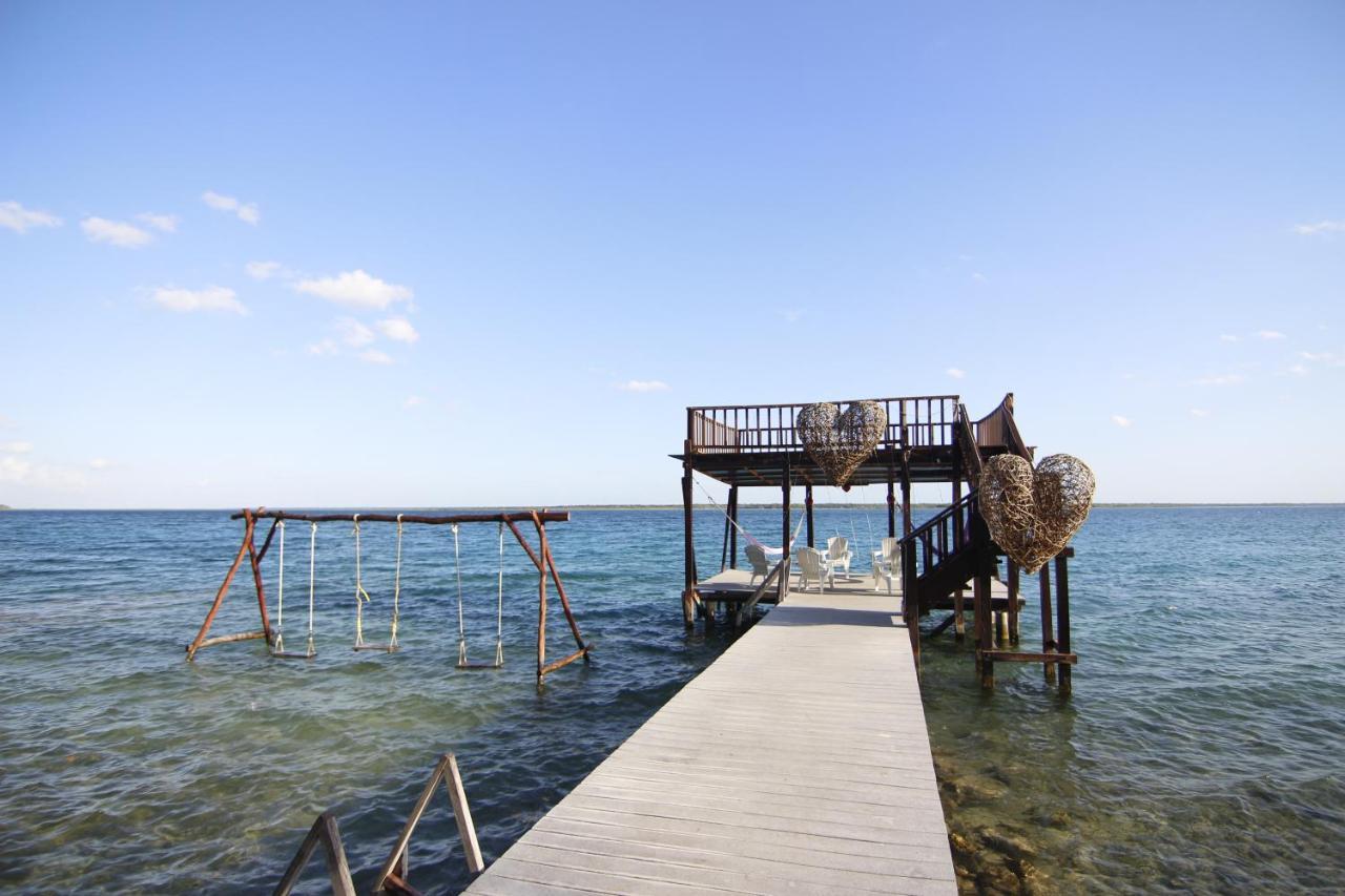 Coras Place Bacalar Lagoon front Exterior foto